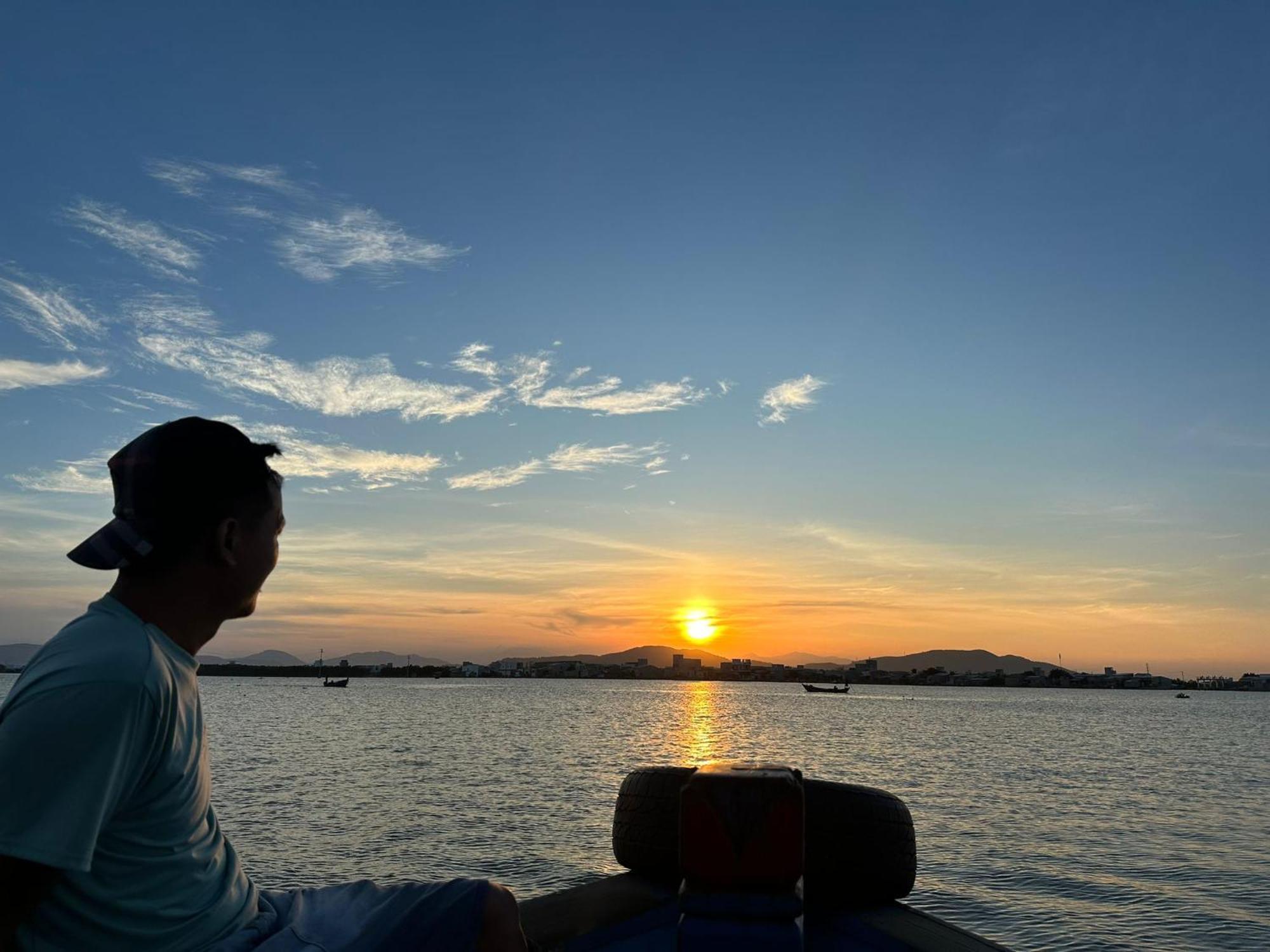 Song Suoi Quy Nhon Beachfront Apartment Bagian luar foto
